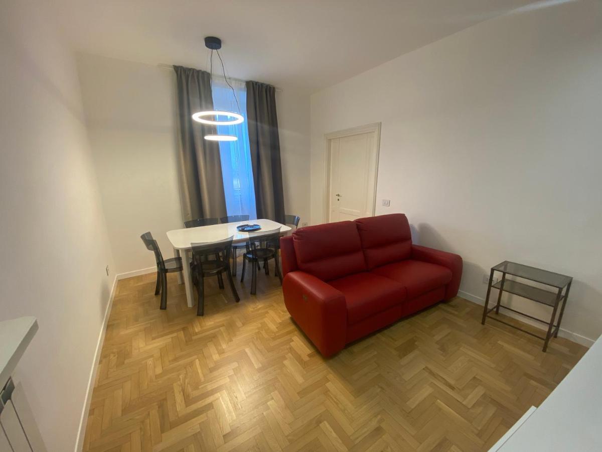 Colosseum Rome Guest House Luil Bagian luar foto