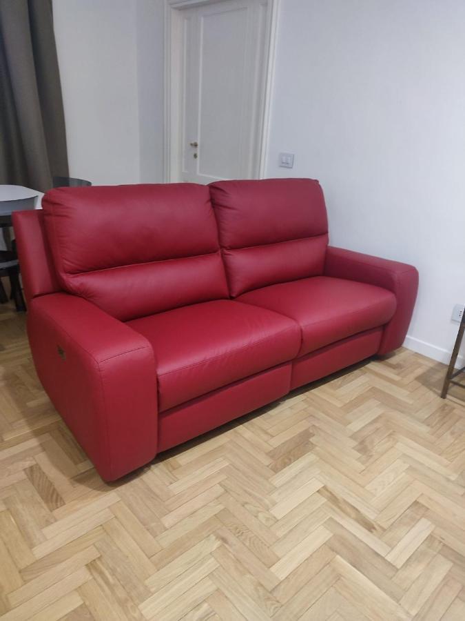Colosseum Rome Guest House Luil Bagian luar foto